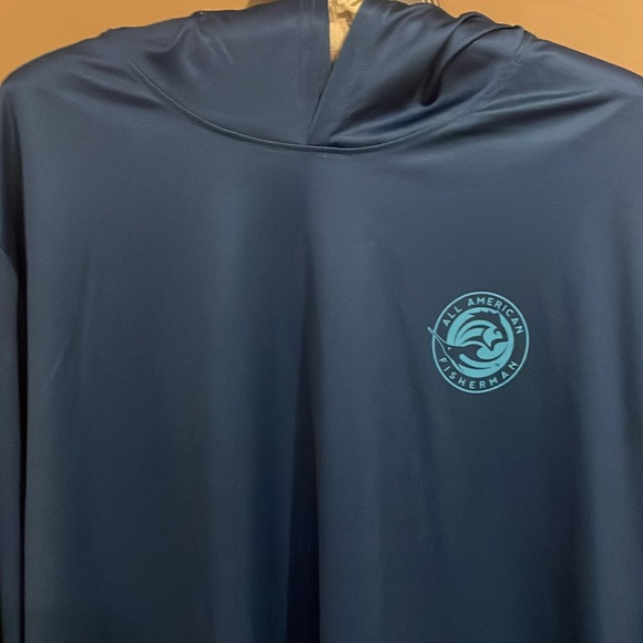 Like New (no tag) All American Fisherman Long Sleeve Performance Hoodie - Large - Picture 3 of 4